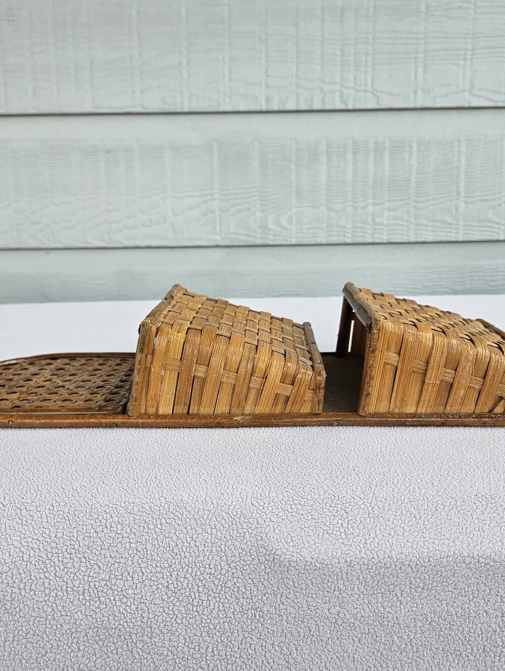 VTG Bamboo Rattan Woven Wooden Hanging Wall Basket Letter Paper Organizer MCM